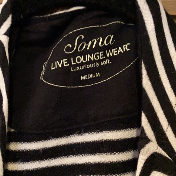 Soma Lounge Cardigan - Picture 2 of 5